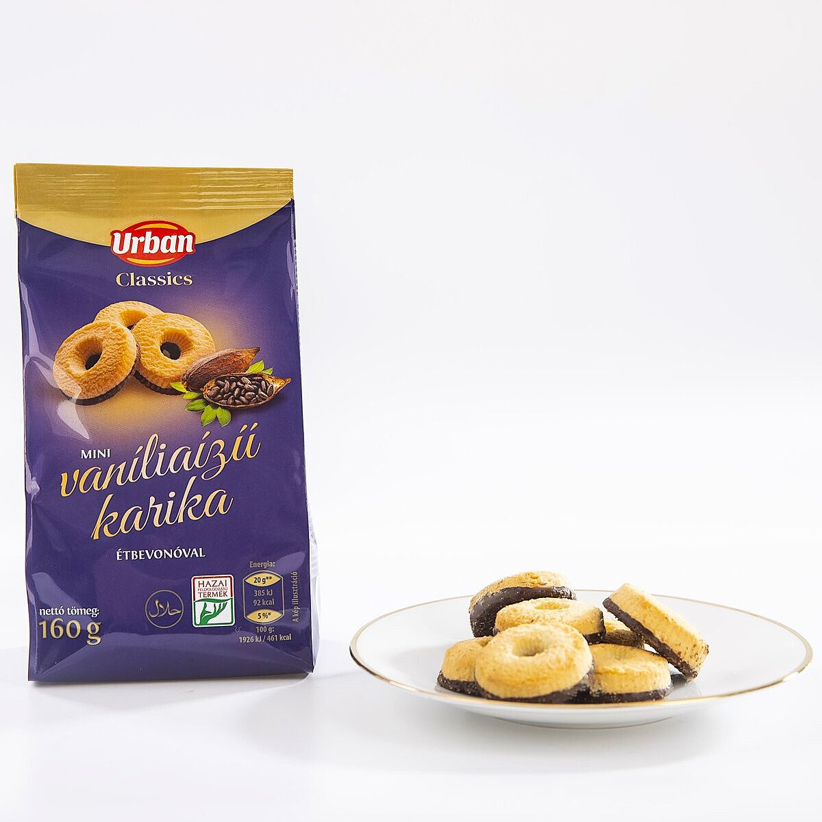 A packet of chocolate and vanilla cookies.