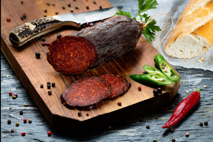 A dry-cured spicy venison salami, this smoked charcuterie is made with the best free-range deer meat and hot paprika.