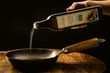 Organic cold-pressed sunflower oil is a pure and unrefined cooking oil best used frying.