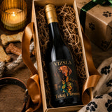 A bottle of Tokaj Furmint wine with a Hungarian Vizsla dog on the label, presented in a gift box perfect for Vizsla owners.